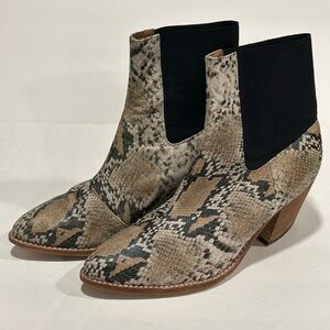Jeffrey Campbell x Free People Womens Sz 9 Flynn Snakeskin Pattern Leather Boots